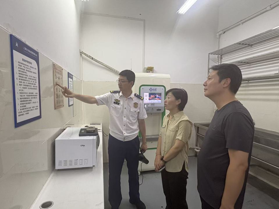 学校开展暑假前校园安全大检查 学校开展暑假前校园安全大检查