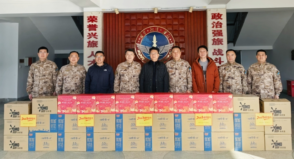 朱克勇带队走访慰问驻沪共建部队