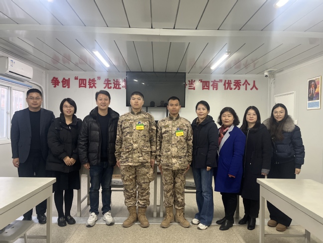 我校开展2025年下半年入伍大学生新兵走访慰问活动